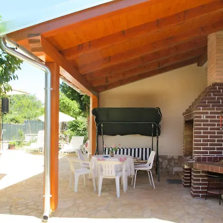 Lara - Pul410 By Interhome Holiday home