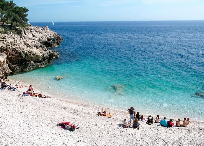 Lara By Interhome * Peroj