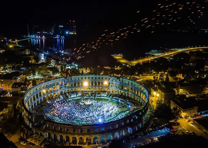 Semesterbostad Lara By Interhome *